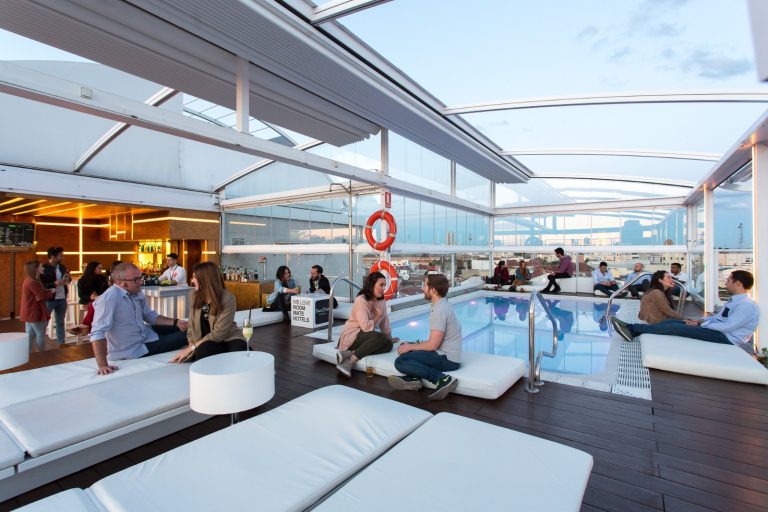 Room mate oscar 768x512