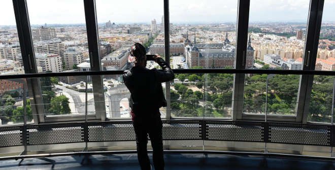 faro moncloa mira madrid 02062018