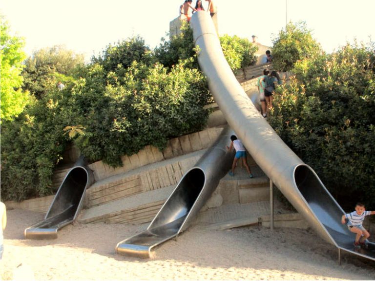 toboganes de Madrid Rio en madridrio.info  768x576