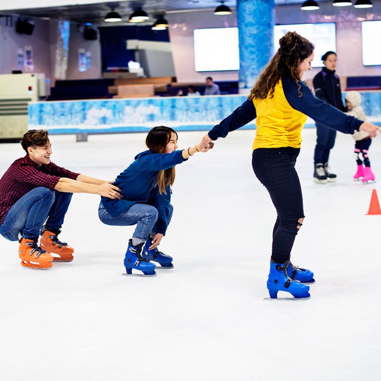 sesiones publicas patinaje sobre hielo madrid copia 768x768